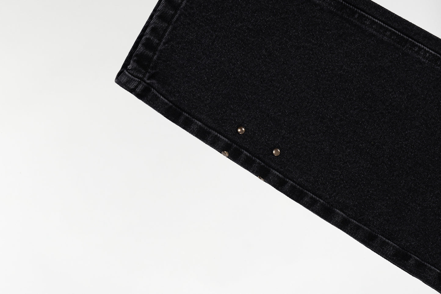Jeans Button Washed Effect